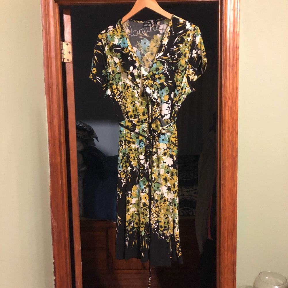 Apt. 9 Floral Dress (XL)